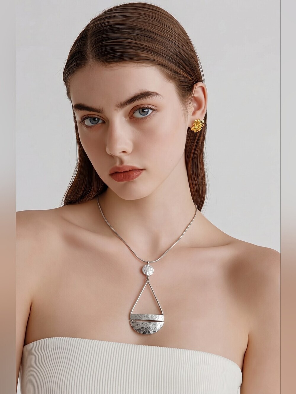 NWT nadineWest Hammered Silver Jointed Teardrop Necklace ~18"